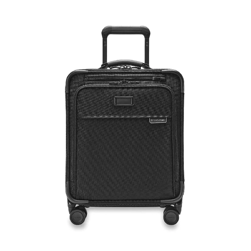 Compact 19"" Carry-On Expandable Spinner