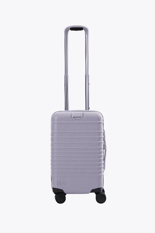 The Small Carry-On Roller in Lavender