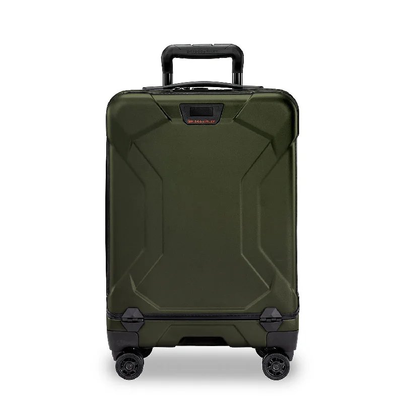 International 21"" Carry-On Spinner